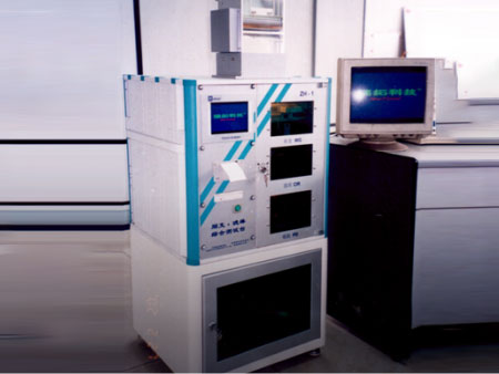 ZH-1 first generation cigarette and filter rod comprehensive test bench